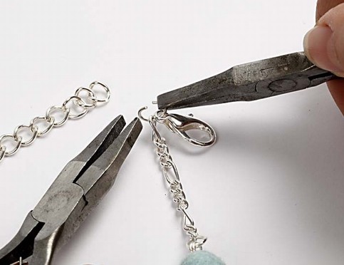 A Necklace with Wool and Silver