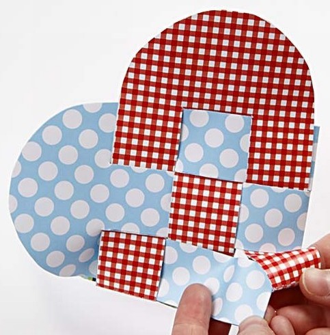 A Christmas Heart from London Design Paper