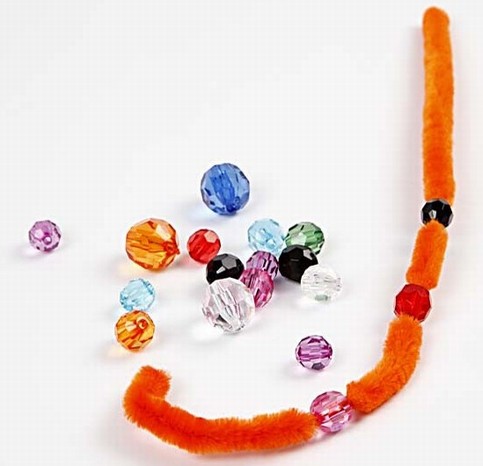 Pipe Cleaner Hanging Decorations