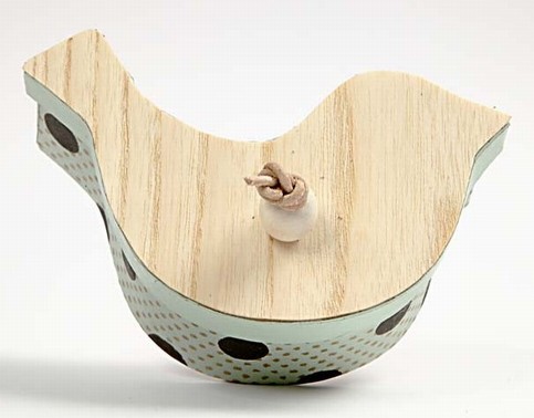Papier-M ch with Wood Veneer