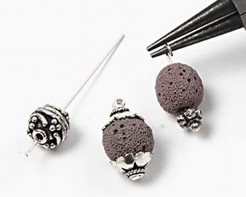 A Lava Necklace with Pendants