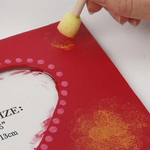 Romantic decorations on frames, boxes and pencil holders