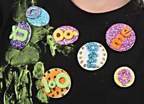 Badges with Glitter Effect