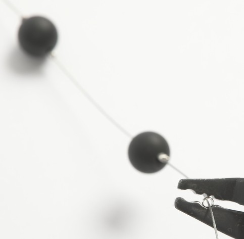 Jewellery School. Jewellery on Beading Wire with a Clasp