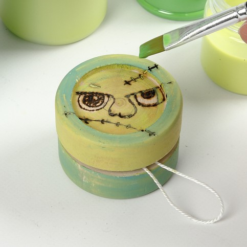 A Yo-yo and a Skipping Rope