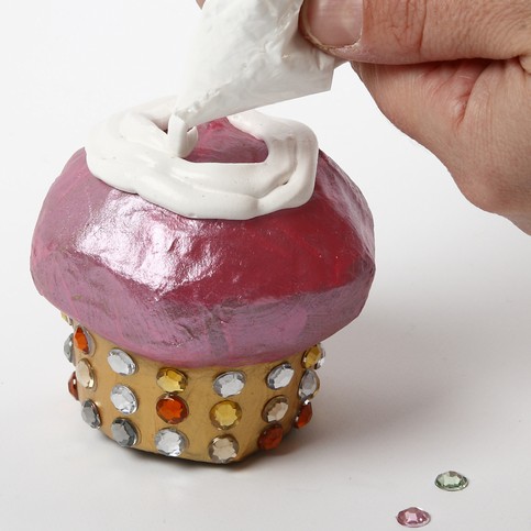 Cup Cakes with Rhinestones
