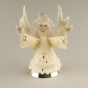 Angel of felt laces