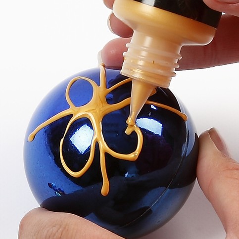 Christmas Baubles with Gold