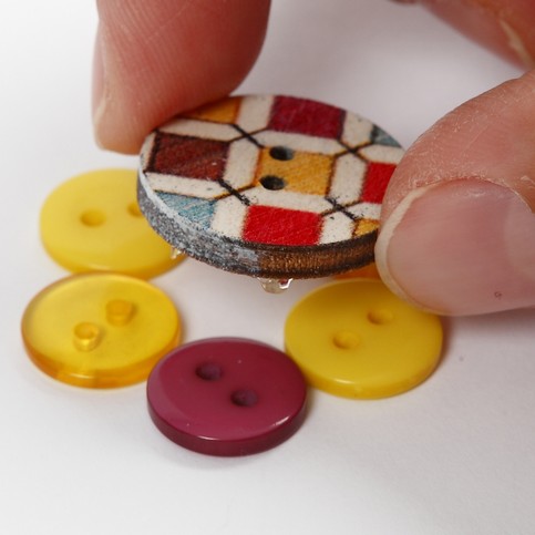 Brooches with Buttons