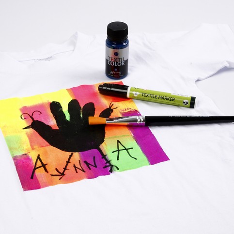 Neon Textil Color Fabric Paint on a T-Shirt and a Sun Visor