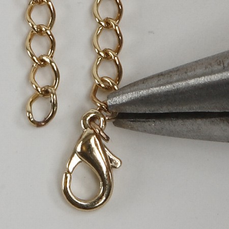Jewellery with leaves
