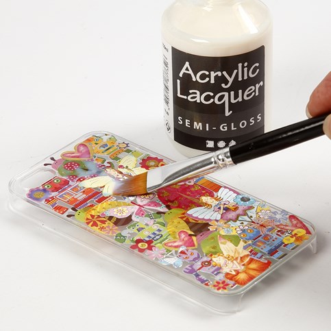 Stickers og lakering p cover til smartphone