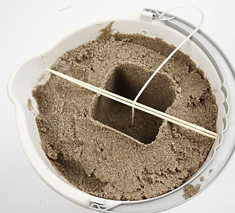 Candle making in Sand