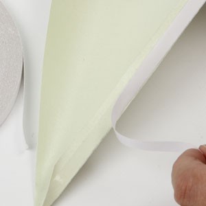Pastelcard and cones