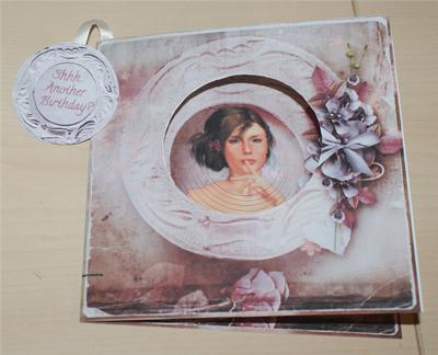 Circle Pyramid Pop Through Mini Kits tutorial Image-7