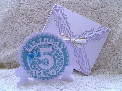 Scalloped Plate & Box Designs Image-3